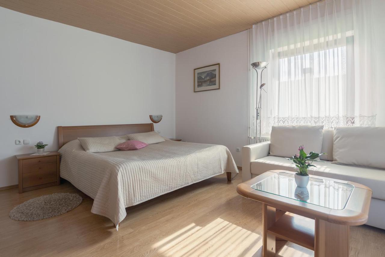Apartments Fine Stay Bled Bagian luar foto