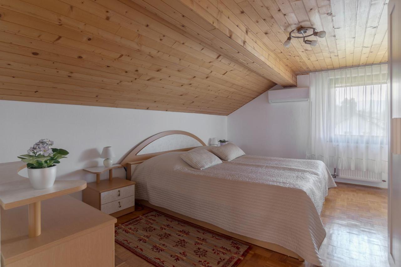 Apartments Fine Stay Bled Bagian luar foto