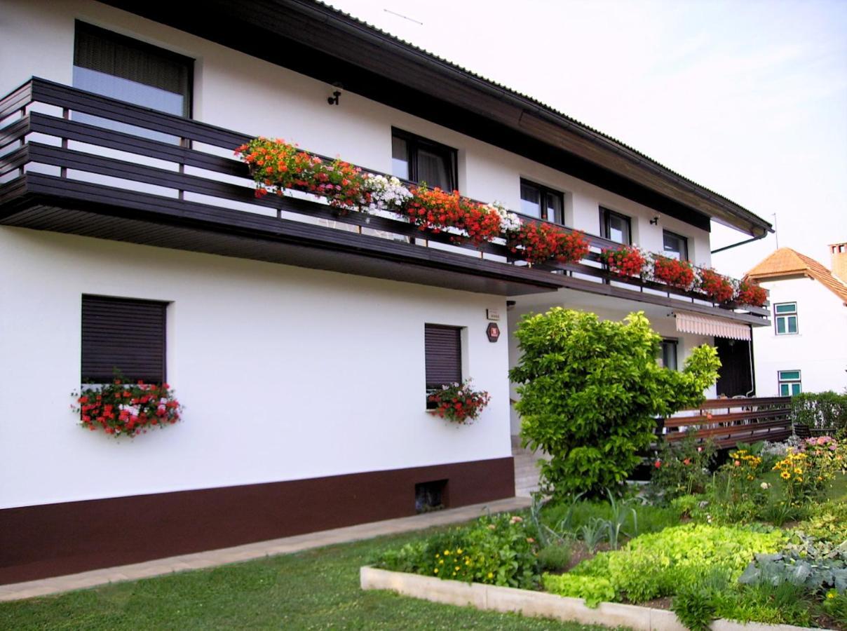 Apartments Fine Stay Bled Bagian luar foto